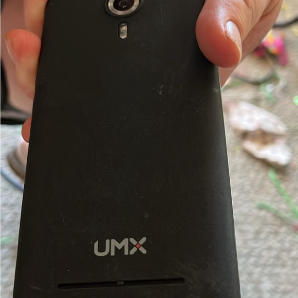 UMX this is though Obama phone - Picture 2 of 2